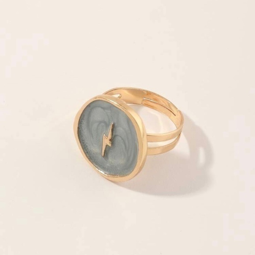 3/$30 ⚡️ Lightning Bolt Enamel Ring